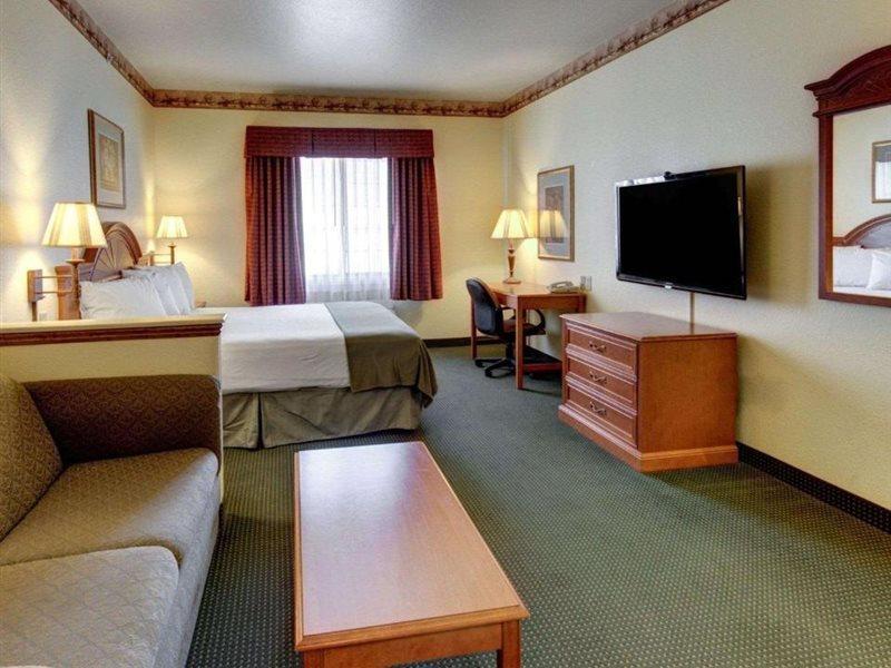 Quality Inn & Suites - Glen Rose Exteriér fotografie