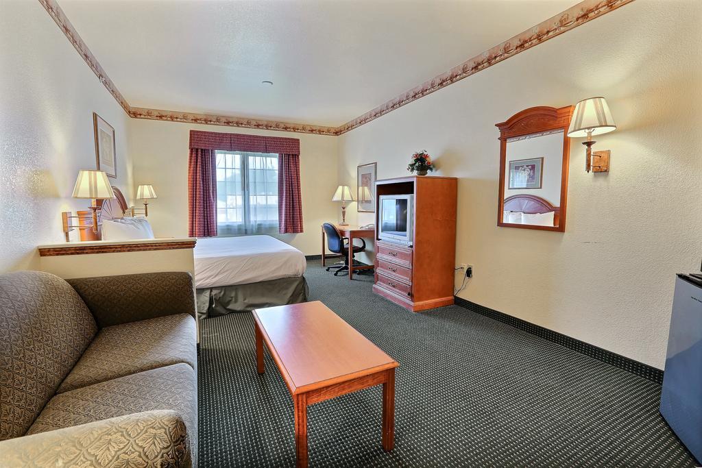 Quality Inn & Suites - Glen Rose Pokoj fotografie